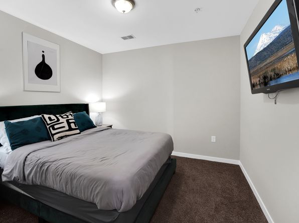 (undisclosed Address), Elizabeth, NJ 07208
