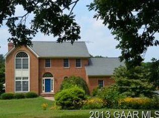 264 Bon Lea Dr, Staunton, VA 24401