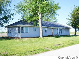 1901 Lawless Rd, Jacksonville, IL 62650