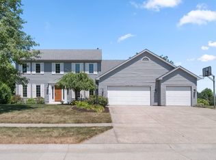 6315 Eagle Creek Dr, Fort Wayne, IN 46814