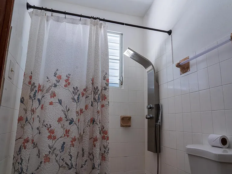 110 Saint Km 5.31 Bo Aguacate — Photo 17