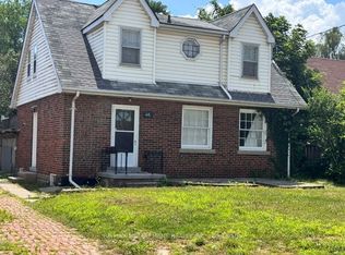 46 Plains Rd E, Burlington, ON L7T 2B9