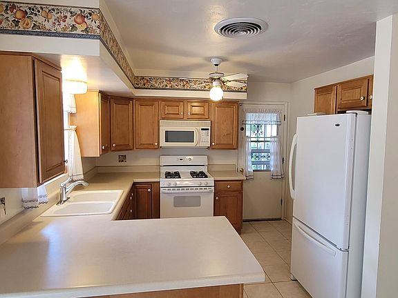2nd image of 2101 S Avenida Planeta