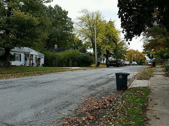 4th image of 3403 Woldhaven Dr #1