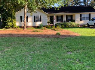 751 McIntyre St, Sandersville, GA 31082