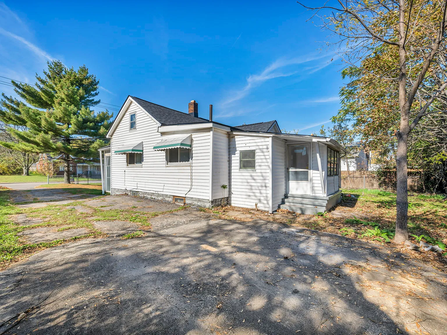 4 bed, 1250 sqft, $1,550 — Photo 4