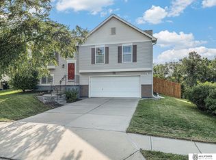 7824 S 159th St, Omaha, NE 68136