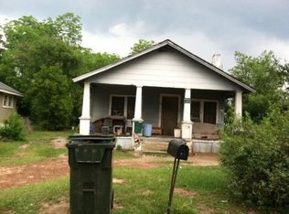 909 Park Ave S, Tifton, GA 31794