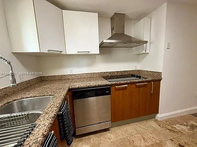 170 SE 14th St #1205 — Photo 6