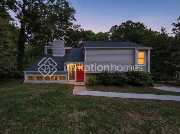 3166 Robindale Rd, Decatur, GA 30034