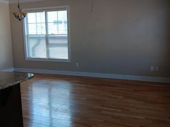 201 Wall St #J, Spartanburg, SC 29306
