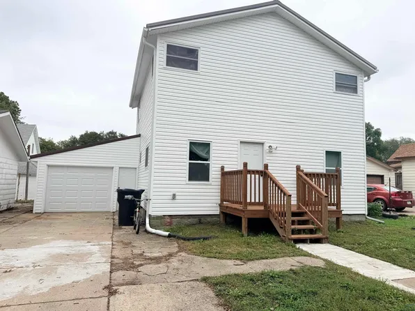 421 Sargent St, Akron, IA 51001