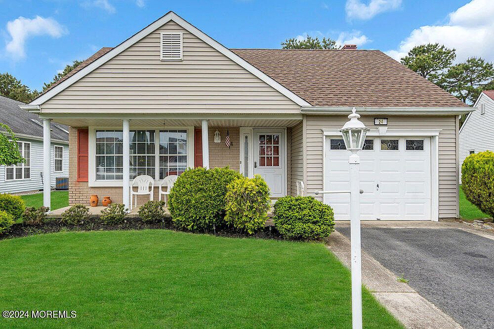 chamaページ 24 Carmacks Way, Toms River, NJ 08757 | Zillow