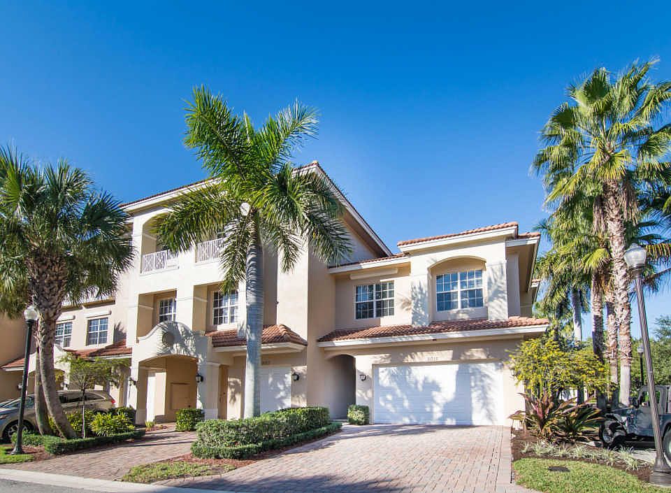 1st image of 5015 Vine Cliff Way W