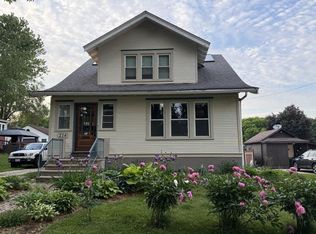 214 Hickory St, Fort Atkinson, WI 53538