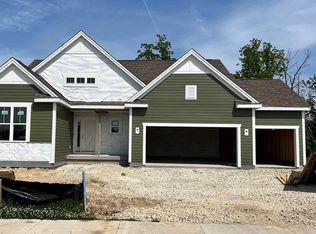 W70N1154 Pinehurst Rd, Cedarburg, WI 53012