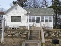 113 Sherman Ave photo 1