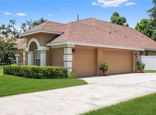 4910 Sylvan Oaks Dr, Valrico, FL 33596