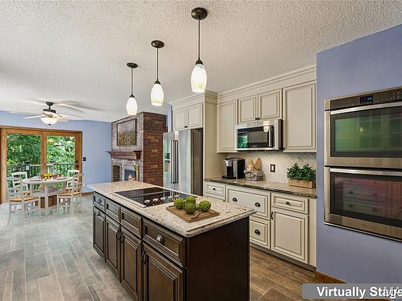 5th image of 2792 Riebold Cir