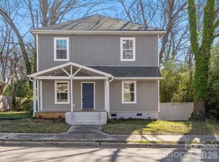 105 S York St, Lancaster, SC 29720