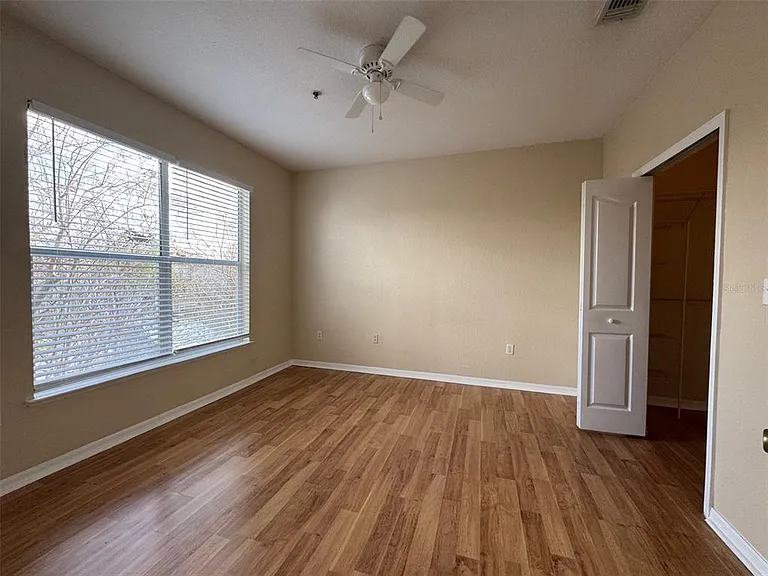 5817 Legacy Crescent Pl #302 — Photo 10