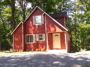 54 Eagle Dr, Ellijay, GA 30540