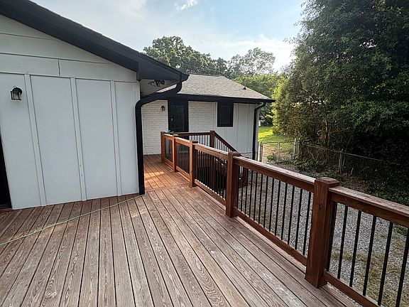 4th image of 1055 College Station Rd