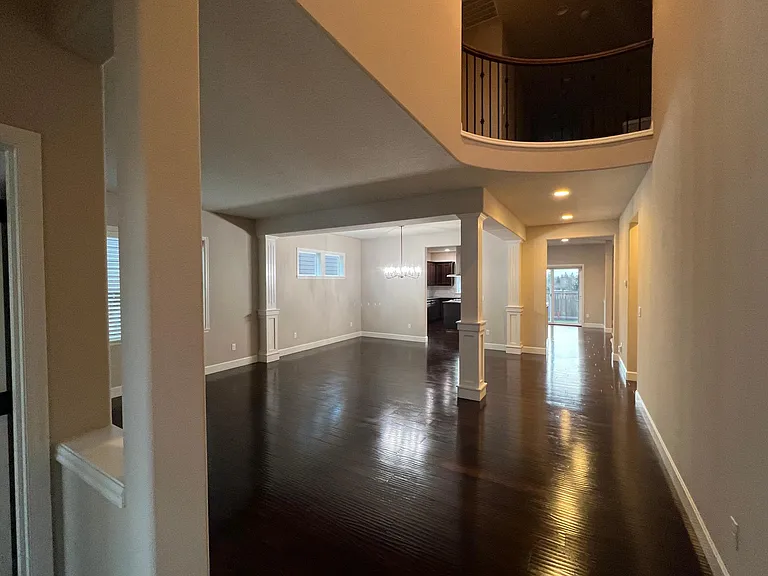 21618 SW Derby Ter — Photo 4