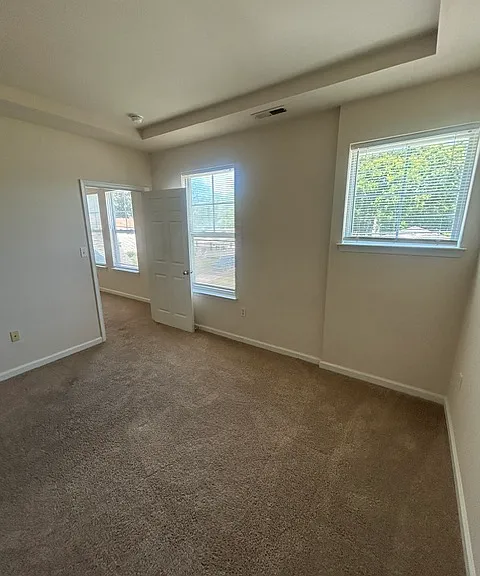 806 W Washington St #111 — Photo 6
