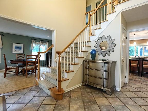 2nd image of 53 Walnut Hill Dr