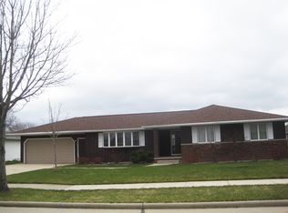 2727 Welhouse Dr, Kaukauna, WI 54130
