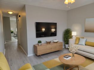 318 New York Ave FLOOR 3, Providence, RI 02905