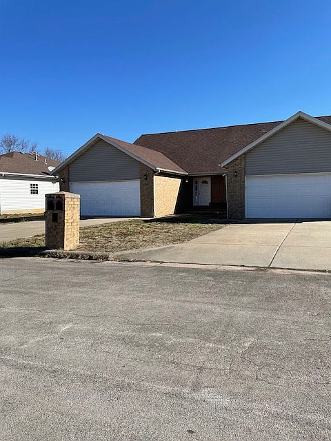 1st image of 4300-4302 N Morgan Ct