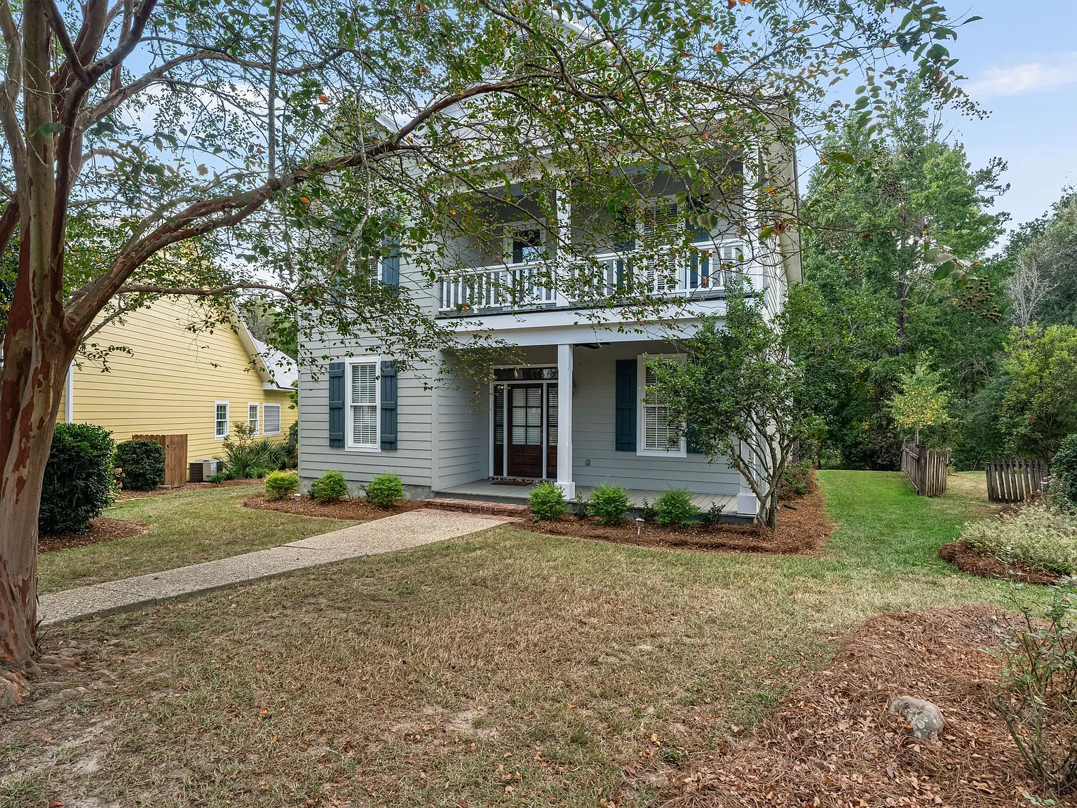 4 bed, 3000 sqft, $3,500 — Photo 2