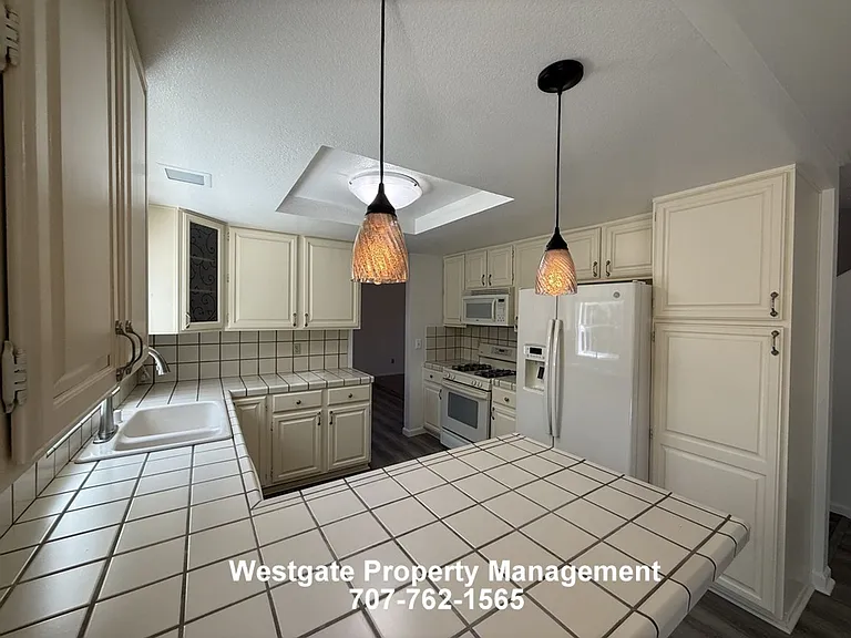 1604 Cerro Sonoma Cir — Photo 4