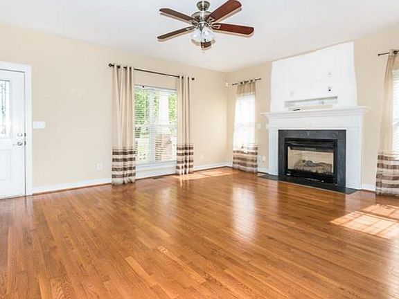 Great Room, fireplace 