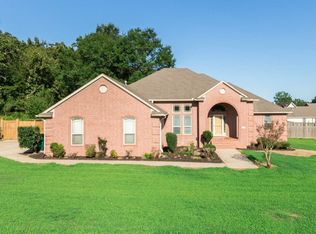 194 Oak View Dr, Cabot, AR 72023