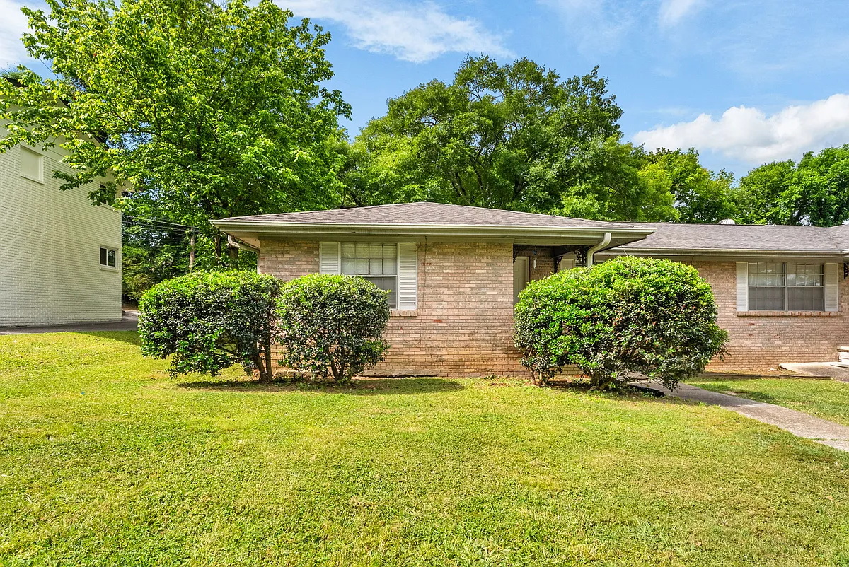 Building Photo - 7166 Holland Ln
