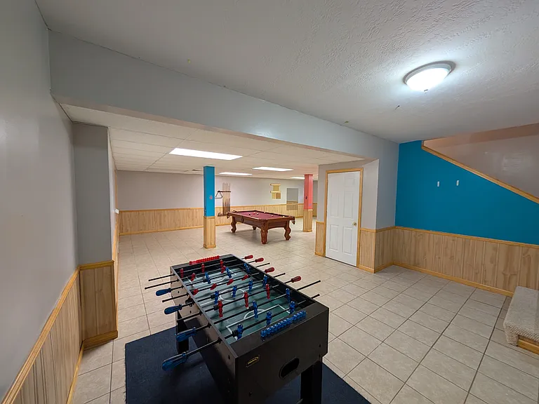 1090 E Case Blvd — Photo 22
