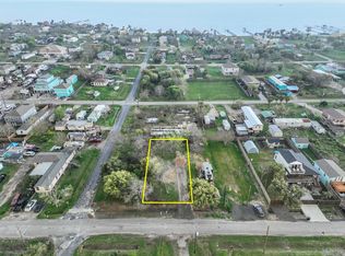 1207 11th St, San Leon, TX 77539