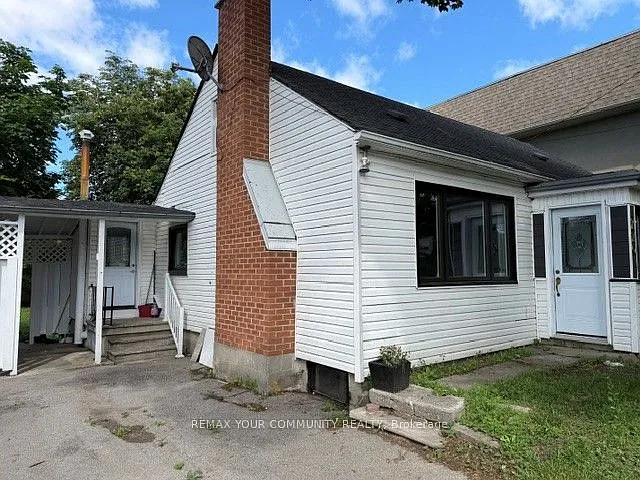 3 bed, $3,200 — Photo 2