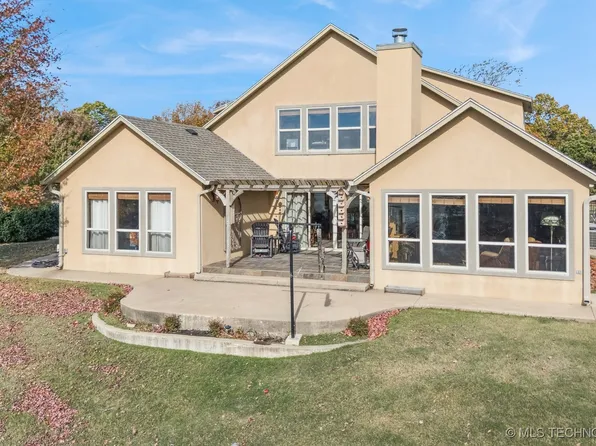 32060 Lavender Ln, Afton, OK 74331