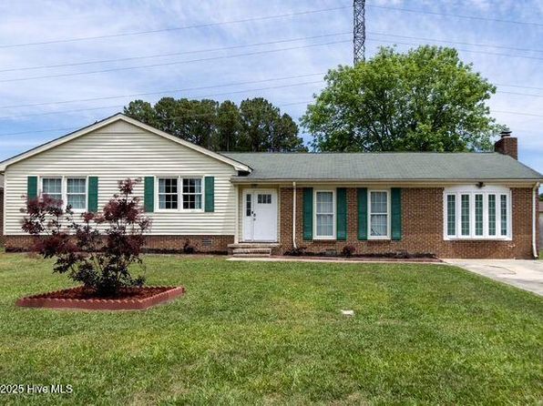 806 Winchester Road, Jacksonville, NC 28546