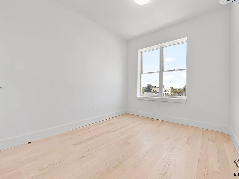 1193 Nostrand Ave #3B — Photo 8