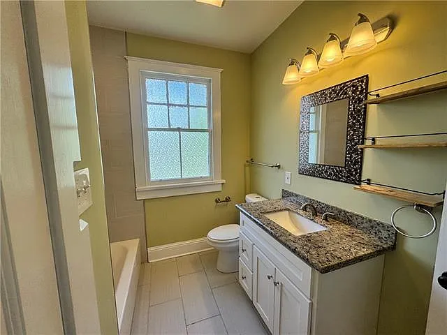 2425 Jonquil St — Photo 14