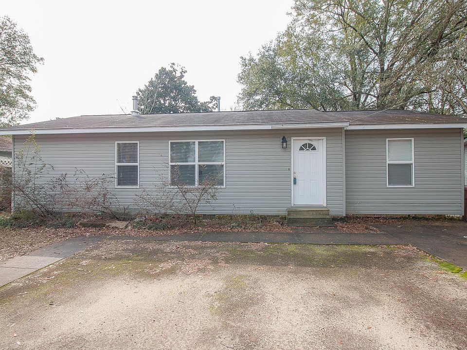 1st image of 2051 North Dr