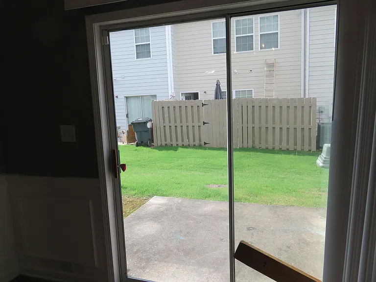 2492 Emma Way — Photo 5