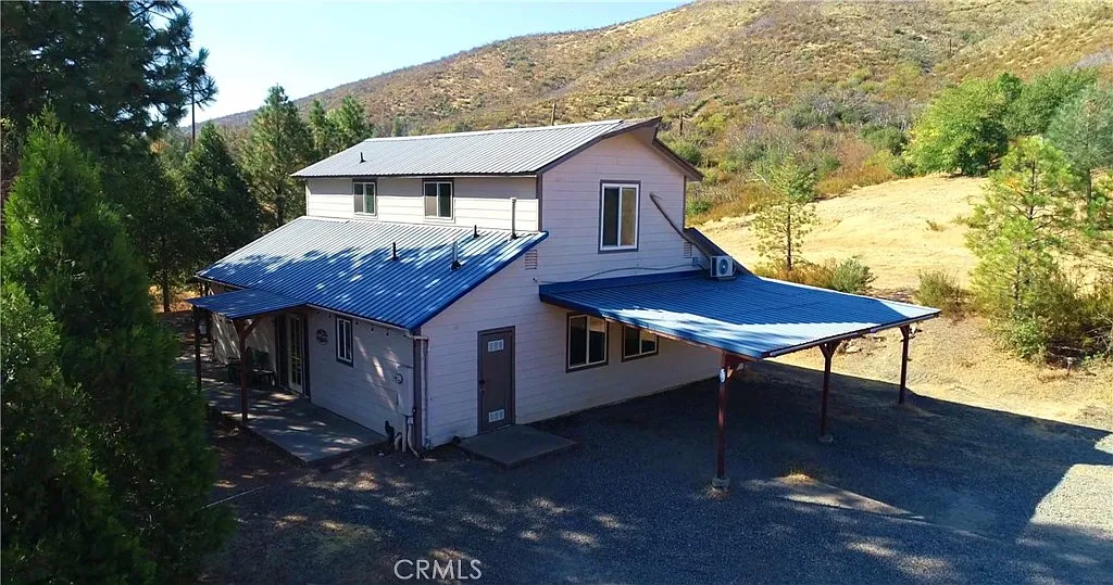4943 Yaqui Gulch Rd photo 1