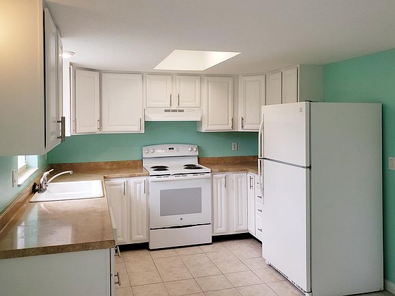 5th image of 2325 Willow Oak Dr