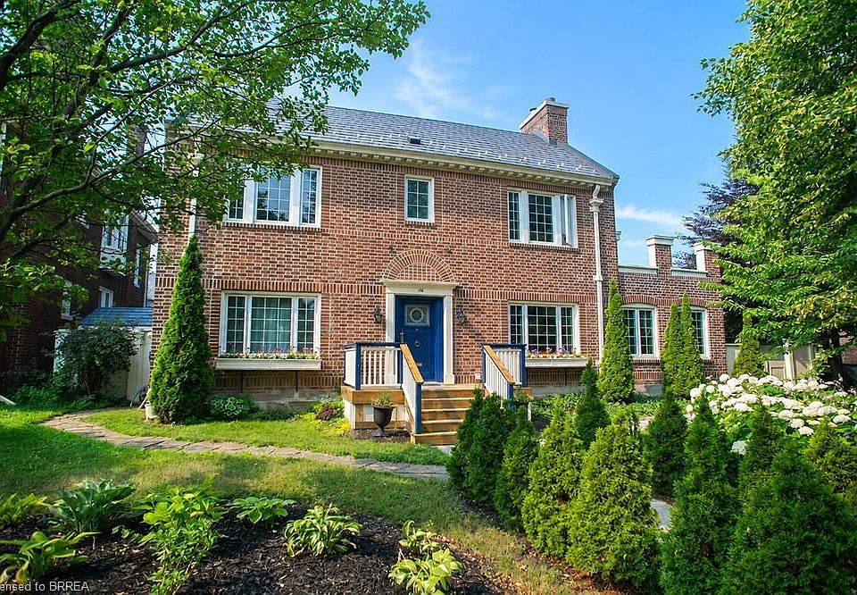 1st image of 116 Dufferin Ave